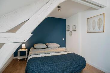 پانسیون Coeur De Ville #h3   Wifi Et Netflix   Lave Linge   Logement Partagé   Chambre Privée