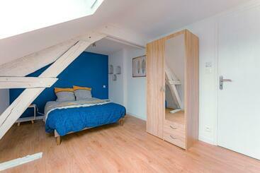 پانسیون Coeur De Ville #h3   Wifi Et Netflix   Lave Linge   Logement Partagé   Chambre Privée