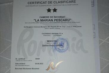 پانسیون La Marian Pescarul