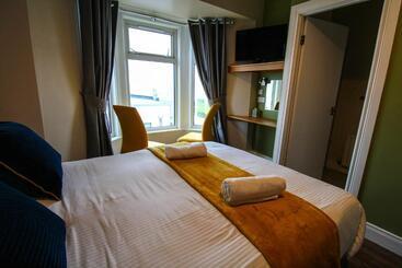 تختخواب و صبحانه Beulah Guest House