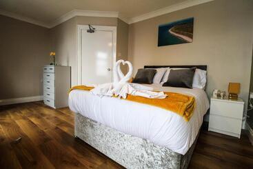 تختخواب و صبحانه Beulah Guest House