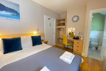 تختخواب و صبحانه Beulah Guest House