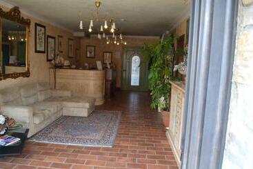 هتل Albergo La Piana