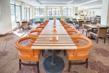 هتل Hilton Garden Inn Jackson/flowood