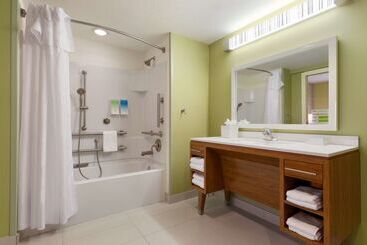 هتل Home2 Suites By Hilton Gainesville Medical Center
