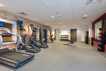 هتل Homewood Suites By Hilton Grand Rapids Downtown