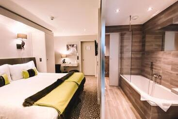 Hôtel Le White   Le 42 Restaurant - Champery