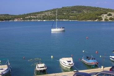 هتل Plava Laguna