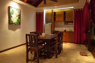 هتل Thai Island Dream Estate