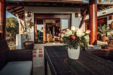 هتل Thai Island Dream Estate