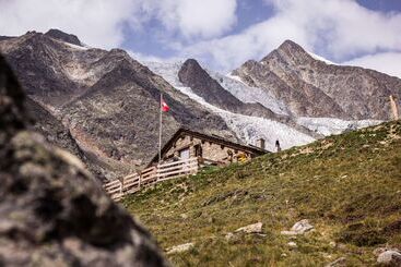 酒店 The Capra Saasfee