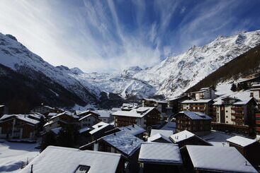 酒店 The Capra Saasfee