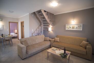 هتل Villa Theodora