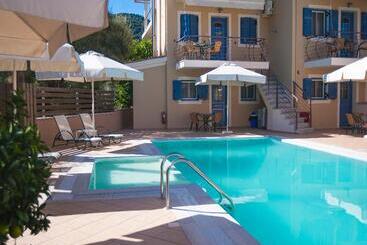 هتل Villa Theodora