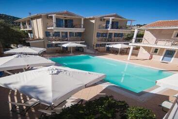 هتل Villa Theodora