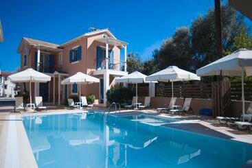 هتل Villa Theodora