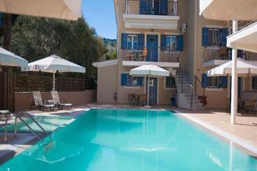 هتل Villa Theodora