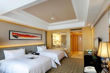 هتل Wyndham Grand Plaza Royale Mingfa Zhangzhou