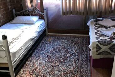 هاستل Istanbul Hotel&guesthouse