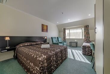 Legends Motel