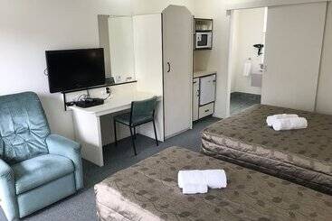 Legends Motel