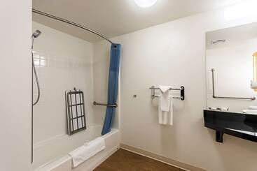 Motel 6 Moosomin, Sk