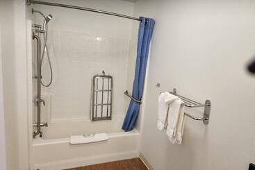 Motel 6 Moosomin, Sk