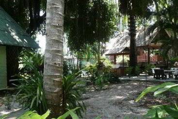 استراحتگاه Harry S Bungalows