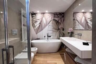 تختخواب و صبحانه Corso Grand Suites