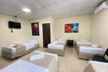 住宿加早餐  La Capilla   Suites & Apartments San Benito