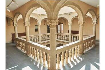 هتل Casa Palacio Pereros
