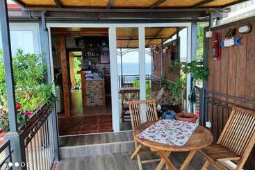 پانسیون Apartmani Fortunela