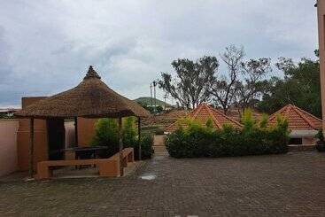پانسیون Jate Guest House