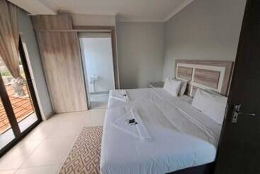 پانسیون Jate Guest House