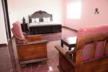 Alafia Hotel Ketou