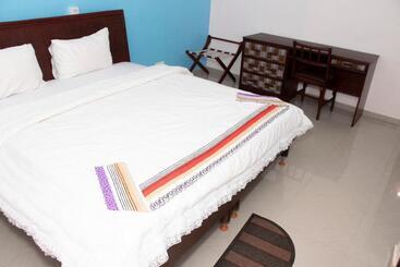 Alafia Hotel Ketou