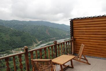 تختخواب و صبحانه Asmoca Bungalov