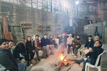 تختخواب و صبحانه Hostal Alejandra