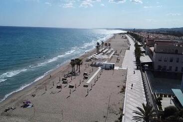 Golden Coast Calafell
