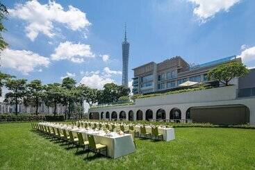 Indigo Guangzhou Haixinsha, An Ihg Hotel   City Oasis Staycation Exploration