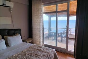 Kumsal Otel
