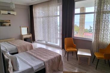 Kumsal Otel