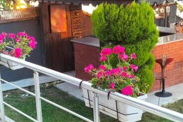 Kumsal Otel