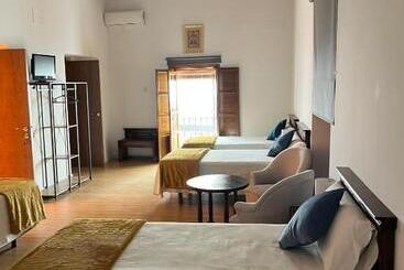 پانسیون Clarisas Suites