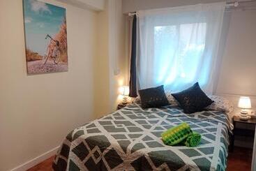 تختخواب و صبحانه Amroom   Santander