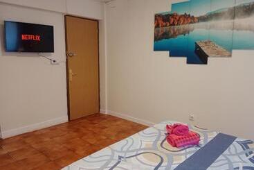 تختخواب و صبحانه Amroom   Santander