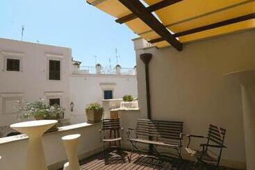 تختخواب و صبحانه Terrazzini Cibele