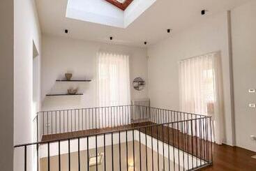 تختخواب و صبحانه Terrazzini Cibele