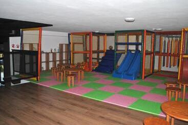 هتل Boutique Vila Fidani