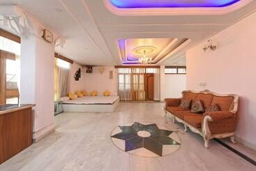 هتل Jaipur Hostel